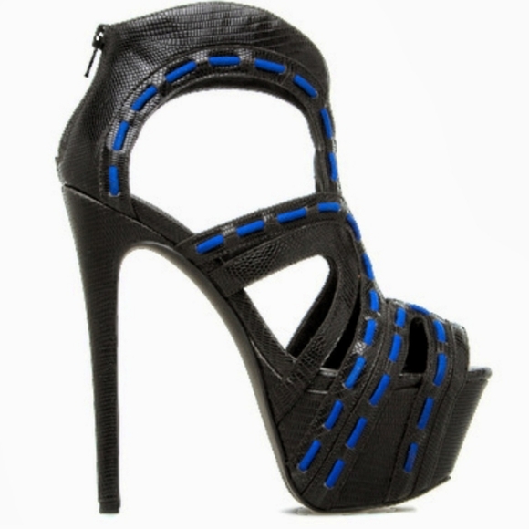 NWOT Paper Fox Mena Skyscraper Heels Black Reptile Print Size 8 Sexy Shoes! - Picture 2 of 4